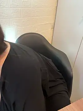 Snapshot of Sophie_Eaton chatting on January 15, 2026, 6:44 pm Sophie Eaton online show from January 15, 2026, 6:44 pm