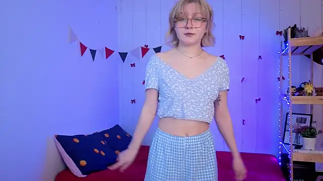 leazy peazy online show from February 10, 2026, 5:44 am