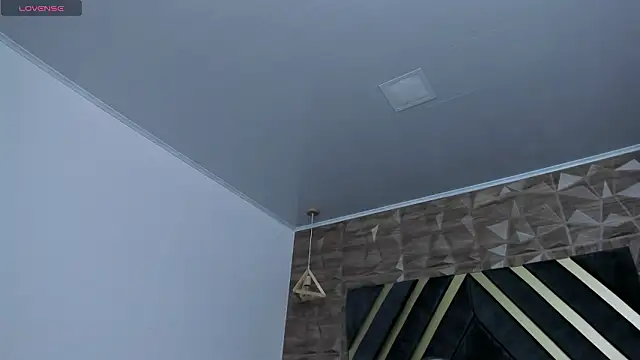 Snapshot of Ian_Castillo_ chatting on March 10, 2026, 11:15 am Ian Castillo online show from March 10, 2026, 11:15 am