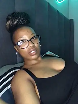 SZA Doja online show from October 18, 2025, 9:32 am