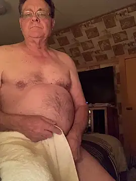 Snapshot of Tonybaloney1972 chatting on January 11, 2026, 5:01 am Tonybaloney1972 online show from January 11, 2026, 5:01 am