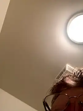 Snapshot of Tonybaloney1972 chatting on January 15, 2026, 11:19 pm Tonybaloney1972 online show from January 15, 2026, 11:19 pm