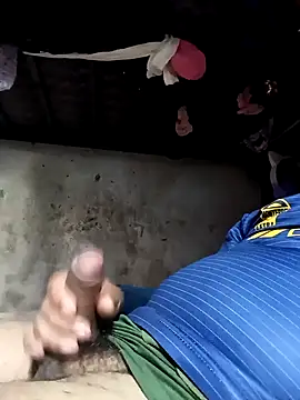 rayhot69 online show from February 4, 2025, 5:45 pm