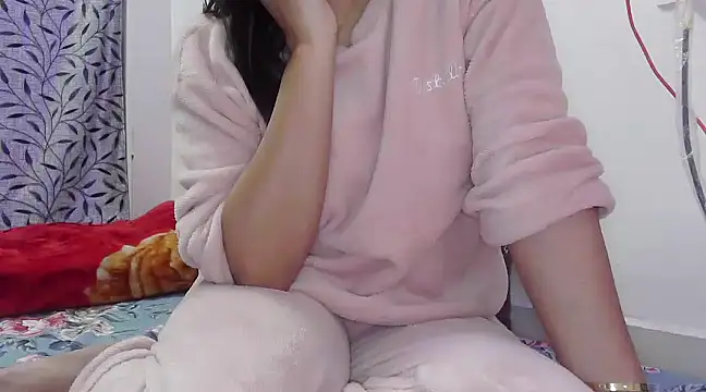 Snapshot of ANANYA-TIWARI chatting on January 16, 2025, 6:25 am ANANYA-TIWARI online show from January 16, 2025, 6:25 am