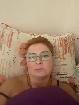 Snapshot of YourTenderness45 chatting on October 9, 2025, 4:43 am YourTenderness45 online show from October 9, 2025, 4:43 am