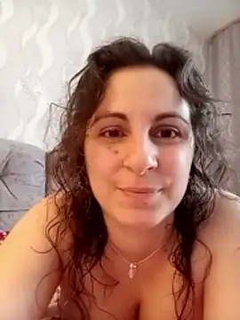 Snapshot of ShelaDiass chatting on February 11, 2026, 4:17 am ShelaDiass online show from February 11, 2026, 4:17 am