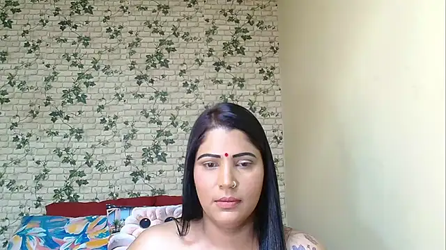 Snapshot of XIndianintimacy chatting on February 11, 2026, 7:41 pm XIndianintimacy online show from February 11, 2026, 7:41 pm