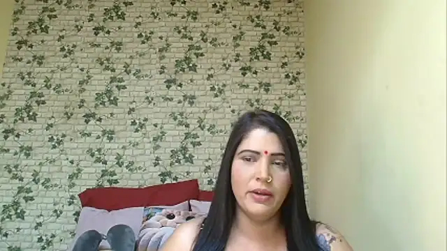 Snapshot of XIndianintimacy chatting on March 5, 2026, 7:32 pm XIndianintimacy online show from March 5, 2026, 7:32 pm