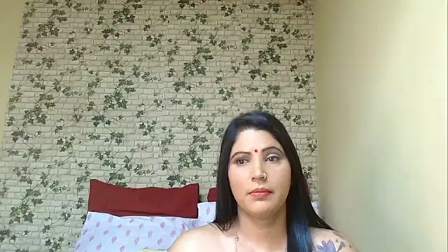 XIndianintimacy online show from April 18, 2026, 7:40 pm