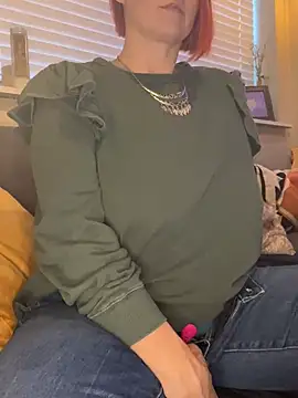 Snapshot of Big-Tits-McGee chatting on January 7, 2025, 10:41 pm Big-Tits-McGee online show from January 7, 2025, 10:41 pm