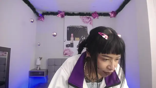 Snapshot of Violetta_Suky chatting on January 27, 2025, 1:30 pm Violetta Suky online show from January 27, 2025, 1:30 pm