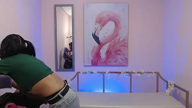 Snapshot of Violetta_Suky chatting on February 3, 2025, 12:57 pm Violetta Suky online show from February 3, 2025, 12:57 pm