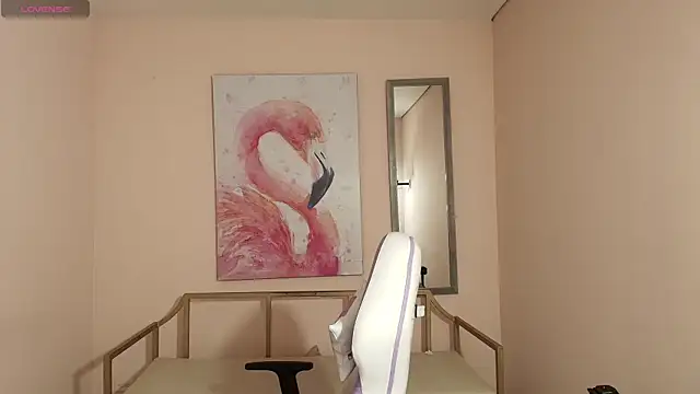 Snapshot of Violetta_Suky chatting on February 15, 2025, 12:33 pm Violetta Suky online show from February 15, 2025, 12:33 pm