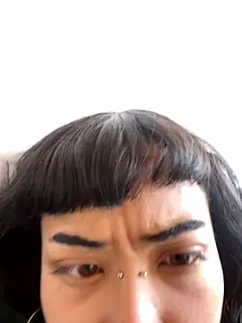 Snapshot of Violetta_Suky chatting on September 16, 2025, 12:17 pm Violetta Suky online show from September 16, 2025, 12:17 pm