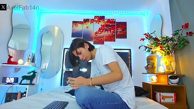 Alex and Fabian online show from January 14, 2025, 6:49 pm