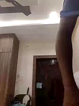 lovablesam online show from January 6, 2025, 9:22 pm