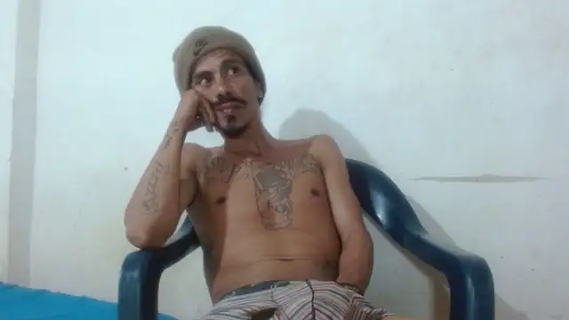 damian bottom bigcock online show from February 24, 2026, 10:19 pm