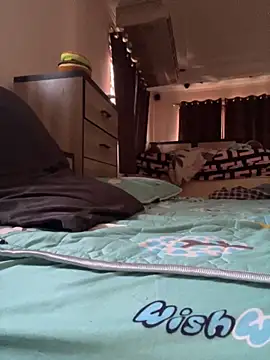 CoaZh BigP18 online show from October 2, 2025, 3:57 am