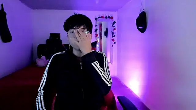 Snapshot of AnggelONfiree chatting on January 10, 2026, 3:19 am AnggelONfiree online show from January 10, 2026, 3:19 am