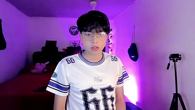 Snapshot of AnggelONfiree chatting on January 17, 2026, 5:56 am AnggelONfiree online show from January 17, 2026, 5:56 am