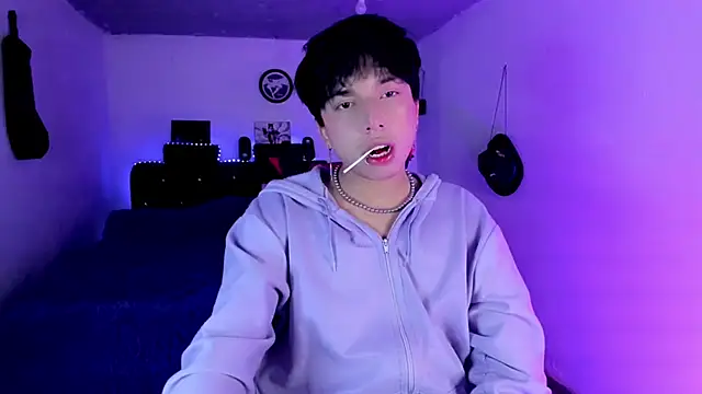 Snapshot of AnggelONfiree chatting on March 5, 2026, 5:03 am AnggelONfiree online show from March 5, 2026, 5:03 am