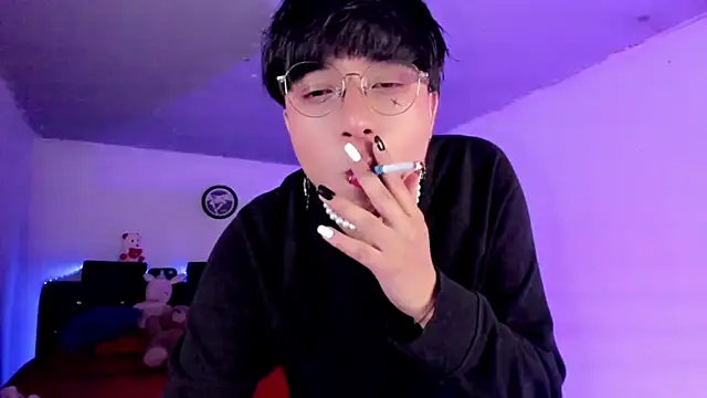 AnggelONfiree online show from May 31, 2026, 3:04 am