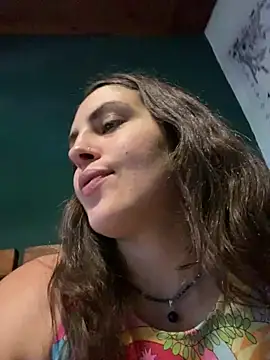 Snapshot of isadelasestrellas chatting on January 10, 2026, 6:09 pm isadelasestrellas online show from January 10, 2026, 6:09 pm