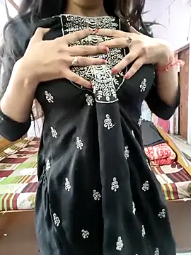 Snapshot of priya_sharma02 chatting on January 16, 2026, 8:29 am priya sharma02 online show from January 16, 2026, 8:29 am