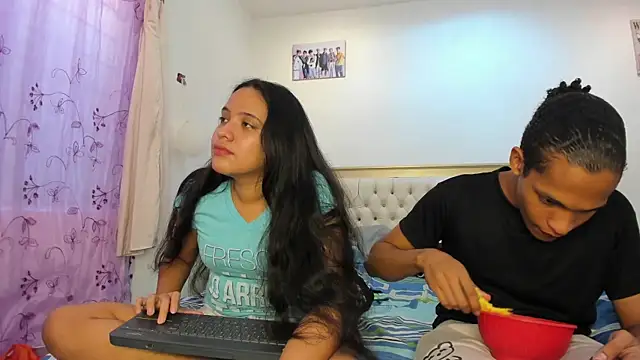 Snapshot of fenixonfire_ chatting on January 14, 2025, 8:48 pm fenixonfire online show from January 14, 2025, 8:48 pm