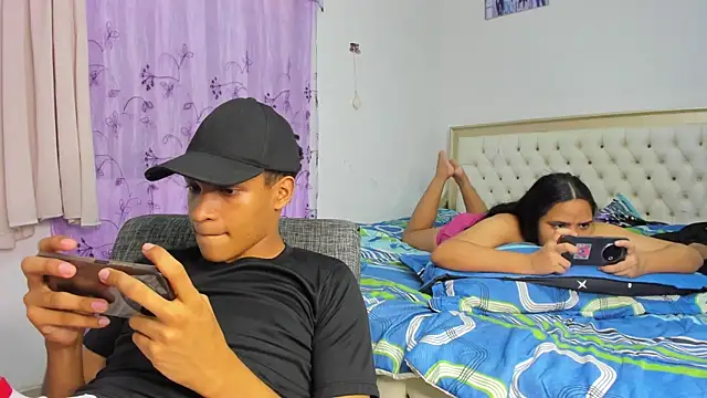 Snapshot of fenixonfire_ chatting on March 8, 2025, 10:34 pm fenixonfire online show from March 8, 2025, 10:34 pm