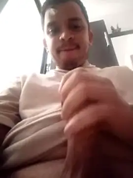 Snapshot of tony_landri chatting on March 22, 2026, 7:50 pm tony landri online show from March 22, 2026, 7:50 pm