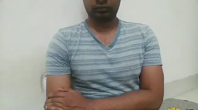 Snapshot of RKumar1994 chatting on December 4, 2024, 4:05 pm RKumar1994 online show from December 4, 2024, 4:05 pm