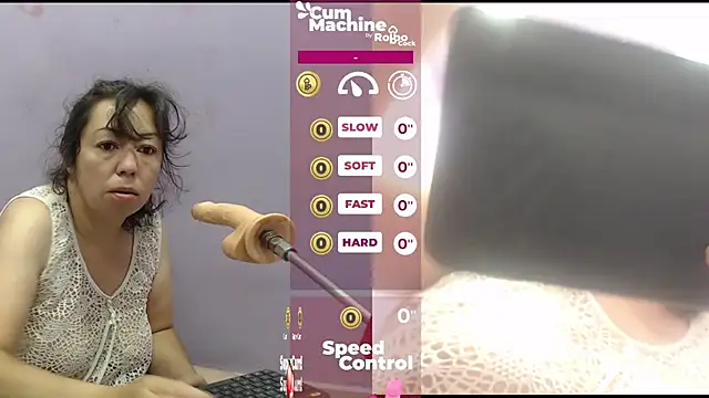 Snapshot of Drool_Sucker chatting on February 18, 2025, 11:00 am Drool Sucker online show from February 18, 2025, 11:00 am