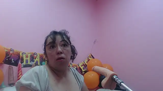 Snapshot of Drool_Sucker chatting on October 16, 2025, 12:06 pm Drool Sucker online show from October 16, 2025, 12:06 pm