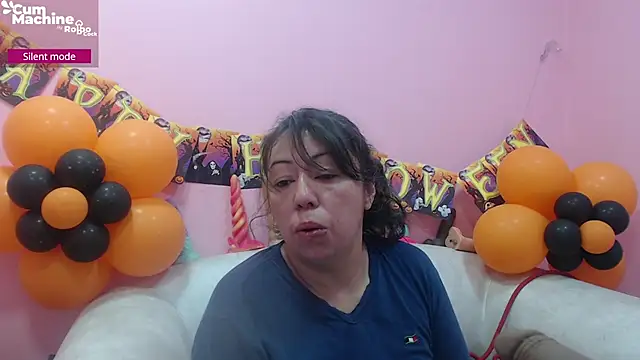 Snapshot of Drool_Sucker chatting on October 27, 2025, 12:09 pm Drool Sucker online show from October 27, 2025, 12:09 pm