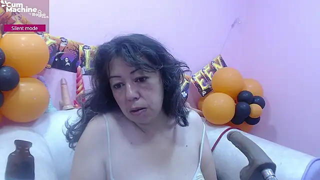 Snapshot of Drool_Sucker chatting on October 28, 2025, 12:19 pm Drool Sucker online show from October 28, 2025, 12:19 pm