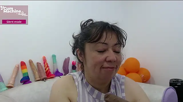 Snapshot of Drool_Sucker chatting on December 1, 2025, 12:32 pm Drool Sucker online show from December 1, 2025, 12:32 pm