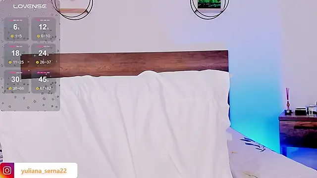 Snapshot of HellenHylls chatting on December 2, 2024, 7:47 am HellenHylls online show from December 2, 2024, 7:47 am