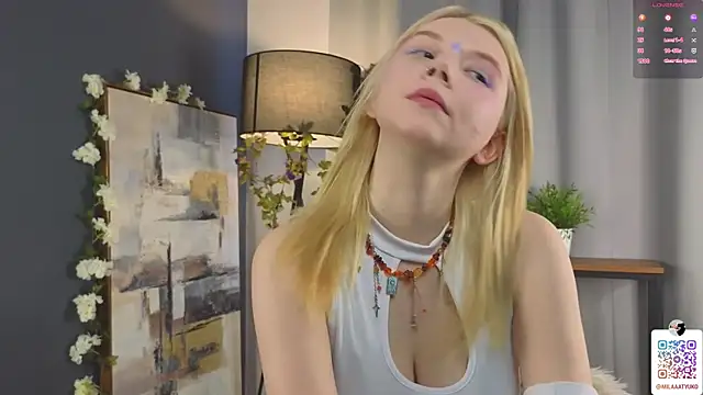 Snapshot of DaisyElmers chatting on January 31, 2025, 5:30 am DaisyElmers online show from January 31, 2025, 5:30 am