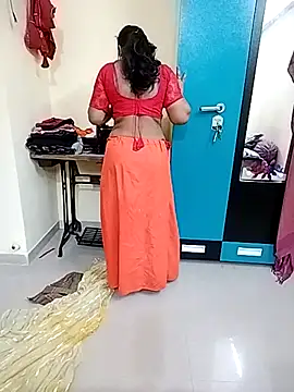 Snapshot of PayalSharmahot143 chatting on October 14, 2025, 2:34 am PayalSharmahot143 online show from October 14, 2025, 2:34 am