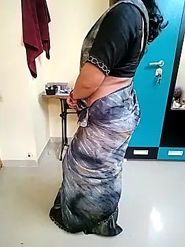 Snapshot of PayalSharmahot143 chatting on October 24, 2025, 1:57 am PayalSharmahot143 online show from October 24, 2025, 1:57 am