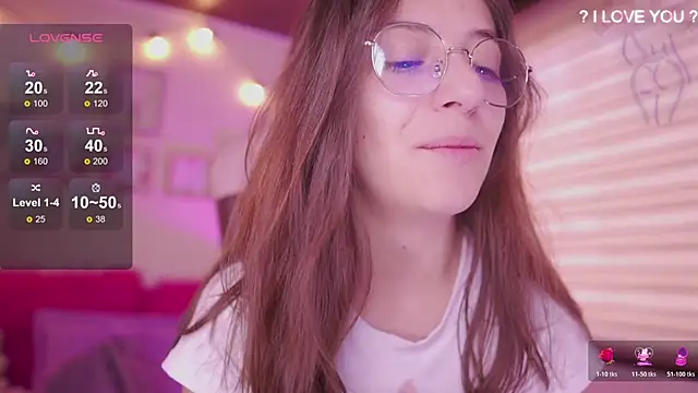 Snapshot of milly_kenner chatting on February 12, 2026, 6:03 pm milly kenner online show from February 12, 2026, 6:03 pm