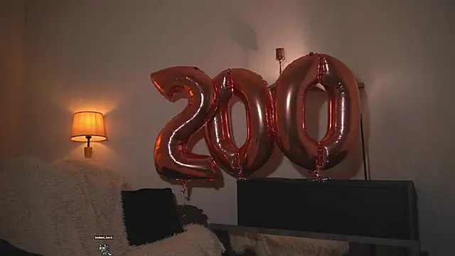 Snapshot of AudreyBarren chatting on October 11, 2025, 4:44 am AudreyBarren online show from October 11, 2025, 4:44 am