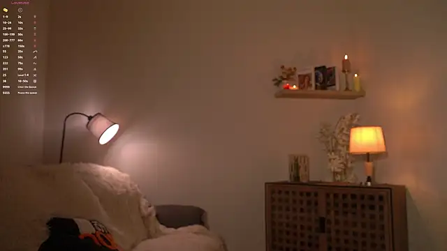 Snapshot of AudreyBarren chatting on December 18, 2025, 4:29 am AudreyBarren online show from December 18, 2025, 4:29 am