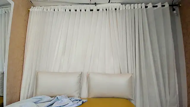 Annyeli online show from September 11, 2025, 1:39 am