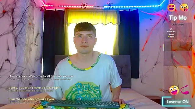 Snapshot of nolanjay_ chatting on October 8, 2025, 8:28 pm nolanjay online show from October 8, 2025, 8:28 pm