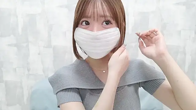 Snapshot of LOVE_MOMO_LOVE chatting on March 26, 2026, 11:27 am LOVE MOMO LOVE online show from March 26, 2026, 11:27 am