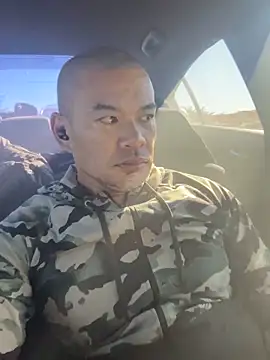 EatMyCake831 online show from December 5, 2025, 6:59 pm