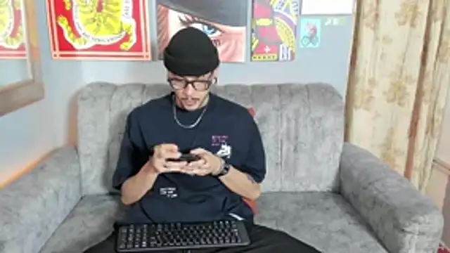 MurdockH online show from October 20, 2025, 3:51 am