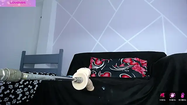 paola ferreira online show from October 13, 2025, 1:44 pm